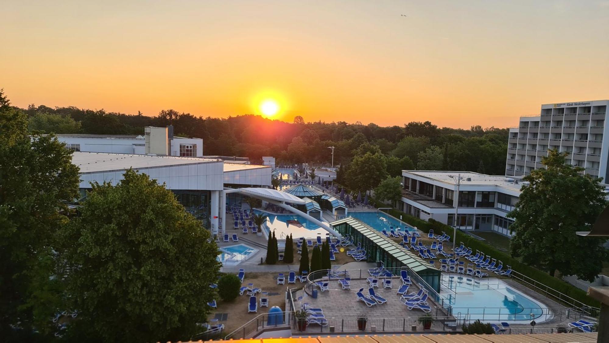 Thermenhotel Tannenhof - Ihr Wohlfuehl-Hotel Bad Füssing Dış mekan fotoğraf